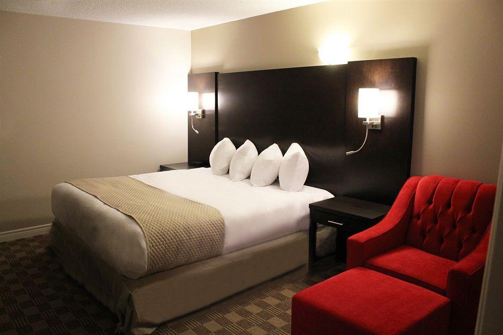 Days Inn & Suites By Wyndham North Bay Downtown Экстерьер фото