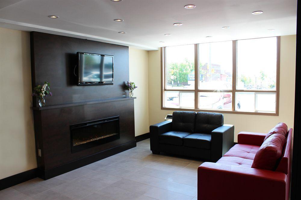 Days Inn & Suites By Wyndham North Bay Downtown Экстерьер фото