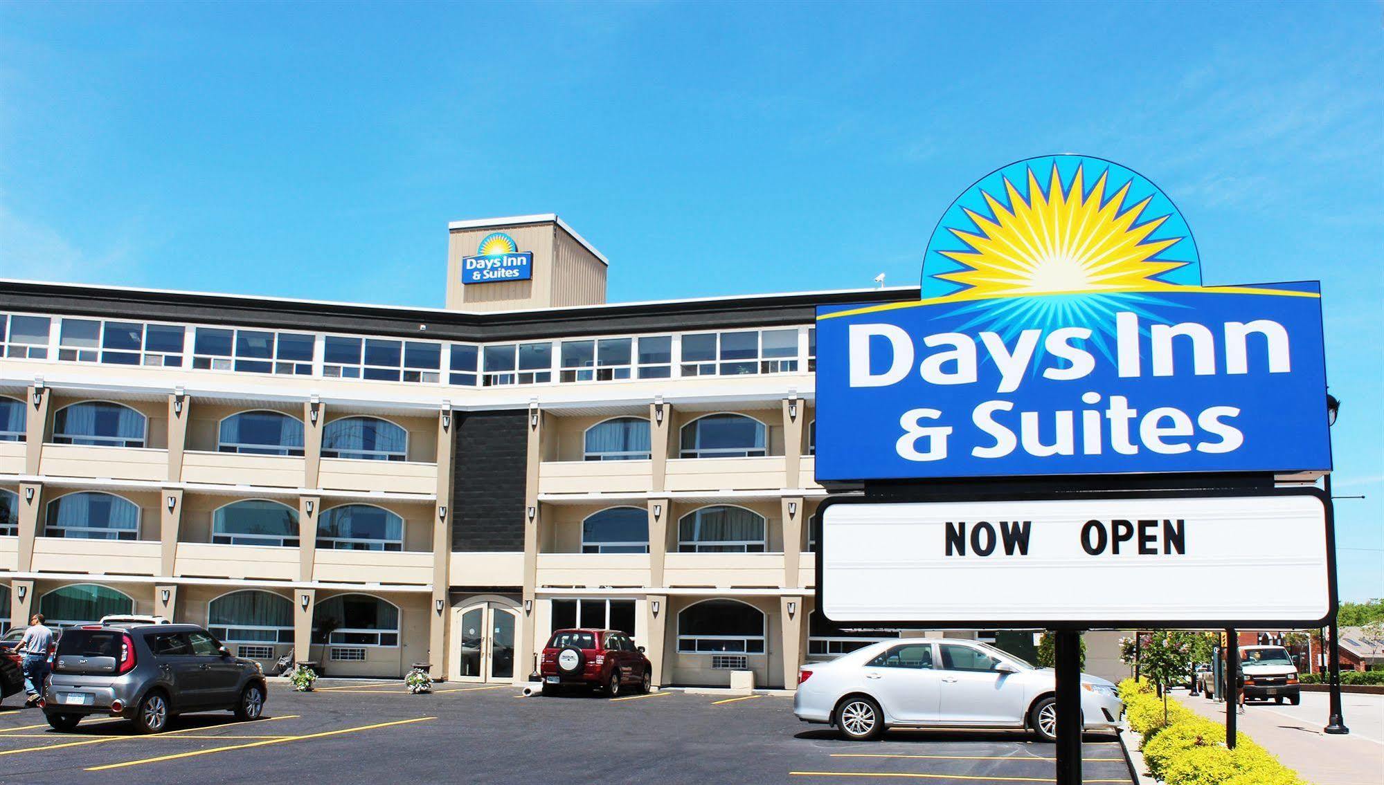 Days Inn & Suites By Wyndham North Bay Downtown Экстерьер фото